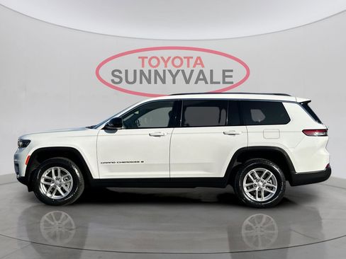 Used 2023 Jeep Grand Cherokee L Laredo image 6