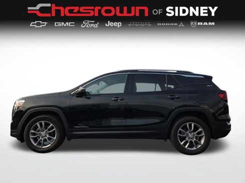 Used 2022 GMC Terrain SLT w/ Infotainment Package II AWD/4WD image 16