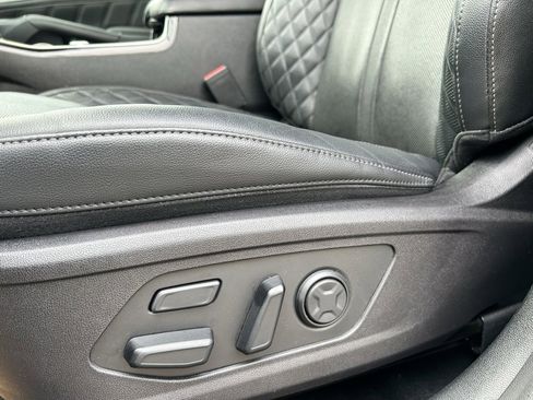 Used 2022 Kia Sorento SX Prestige image 13