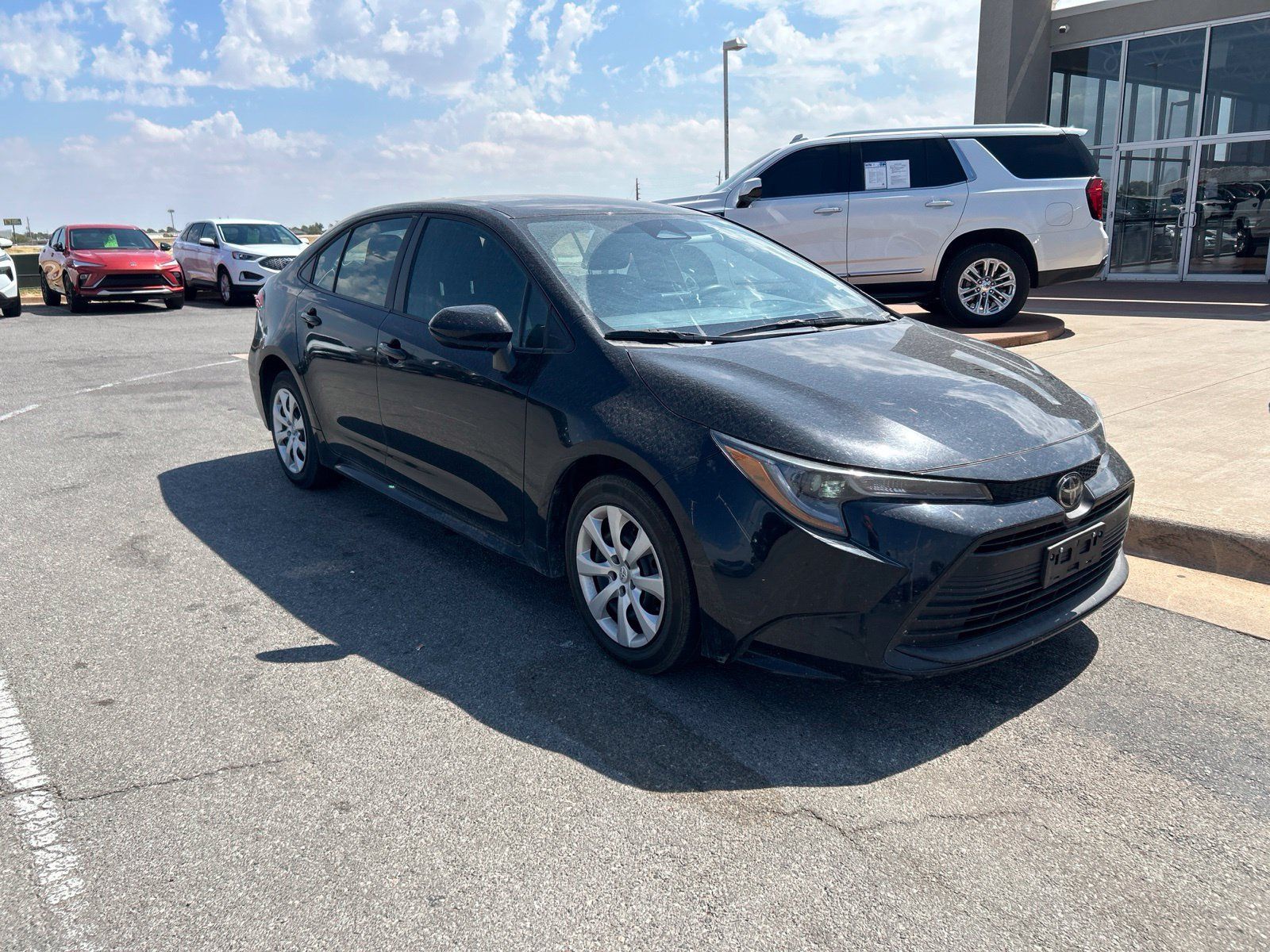 Used 2025 Toyota Corolla LE FWD image 3