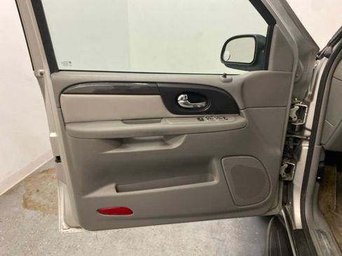 Used 2006 GMC Envoy SLE AWD/4WD image 17