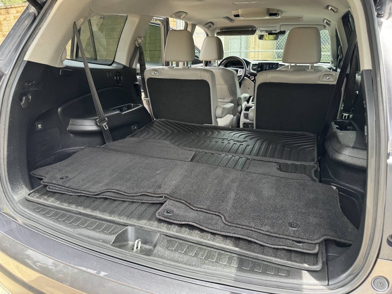 Used 2019 Honda Pilot Touring image 38