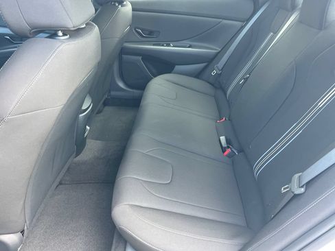 Certified 2026 Hyundai Elantra Sport FWD image 15
