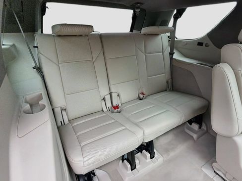 Used 2023 Cadillac Escalade Sport Platinum w/ LPO, ONYX Package AWD/4WD image 33