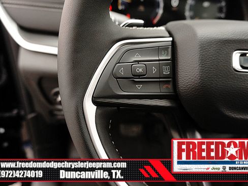 New 2026 Jeep Grand Cherokee Laredo X image 25