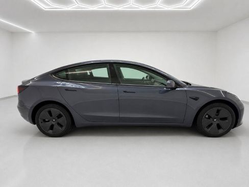 Used 2023 Tesla Model 3 Standard Range RWD image 2