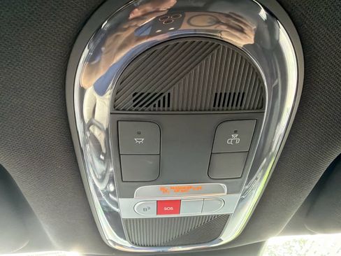 Used 2024 Hyundai Ioniq 6 SE RWD image 27