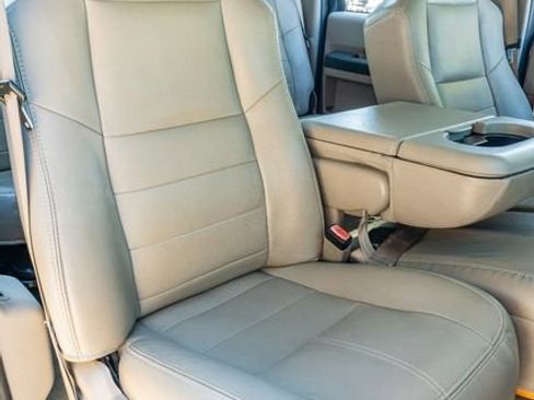 Used 2008 Ford F250 Lariat image 44