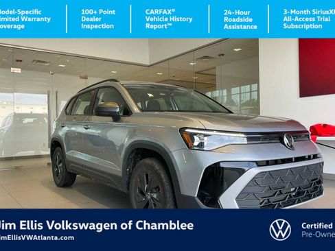 Used 2025 Volkswagen Taos S FWD image 1