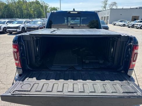 Used 2022 RAM 1500 Limited AWD/4WD image 11