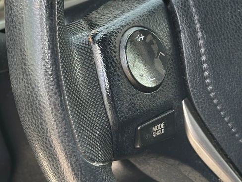 Used 2016 Toyota RAV4 LE FWD image 22