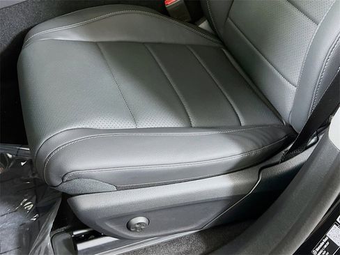 New 2026 Mercedes-Benz GLE 350 4MATIC image 23