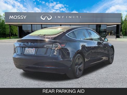 Used 2018 Tesla Model 3 Long Range image 8