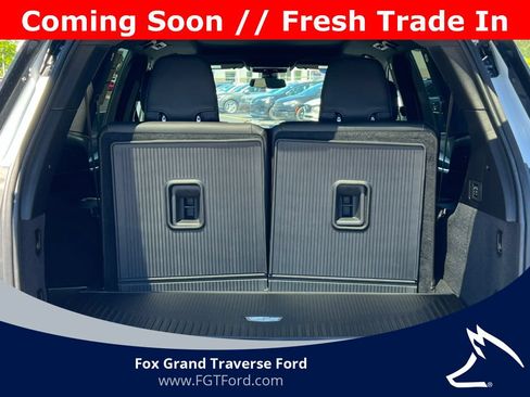 Used 2024 Cadillac XT6 Luxury w/ LPO, Floor Liner Package AWD/4WD image 31