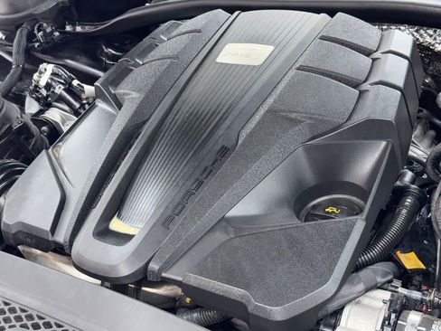 Used 2022 Porsche Macan S image 58