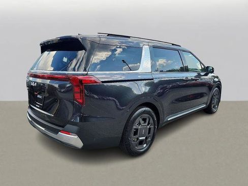New 2026 Kia Carnival SX image 4