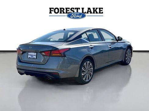 Used 2024 Nissan Altima 2.5 SL image 7