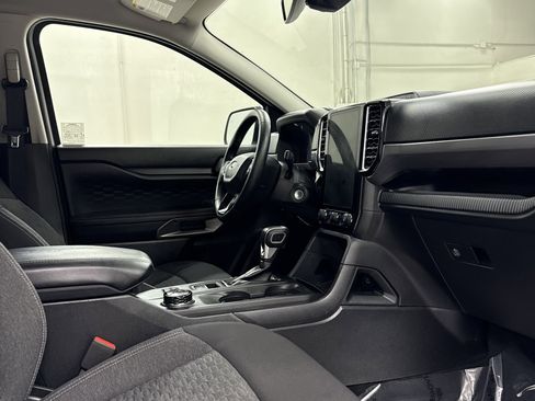 Used 2024 Ford Ranger XLT w/ Trailer Tow Package image 30