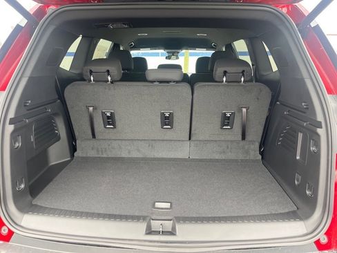 New 2025 GMC Acadia Elevation w/ LPO, Floor Liner Package image 9
