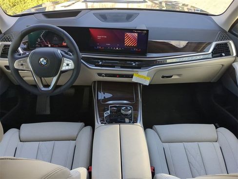 New 2026 BMW X7 xDrive40i w/ Executive Package image 15