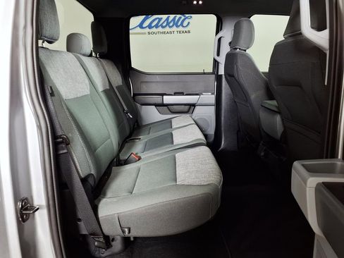 Used 2023 Ford F250 XLT AWD/4WD image 11