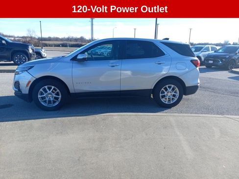 Used 2022 Chevrolet Equinox LT image 15