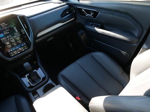 Used 2025 Subaru Forester Limited w/ Popular Package #2 image 11