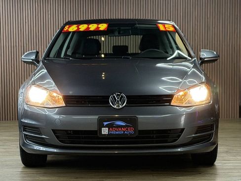 Used 2015 Volkswagen Golf S FWD image 2