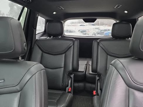 Used 2020 Cadillac XT6 Sport image 8