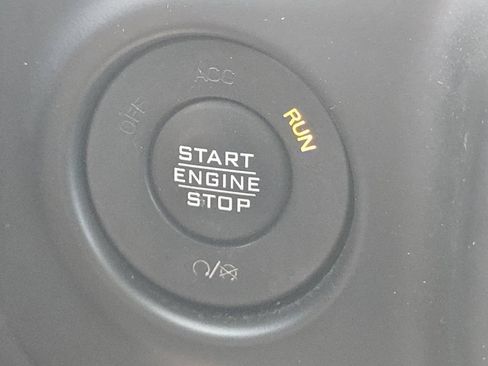 Used 2021 Jeep Wrangler Unlimited Sport AWD/4WD image 33