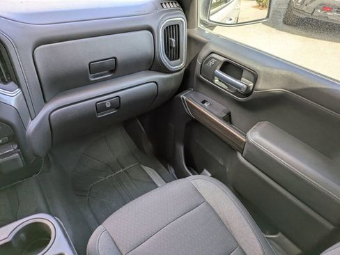 Used 2020 Chevrolet Silverado 1500 LT w/ All-Star Edition image 17