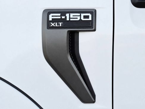 Used 2023 Ford F150 XLT w/ Equipment Group 302A High AWD/4WD image 10