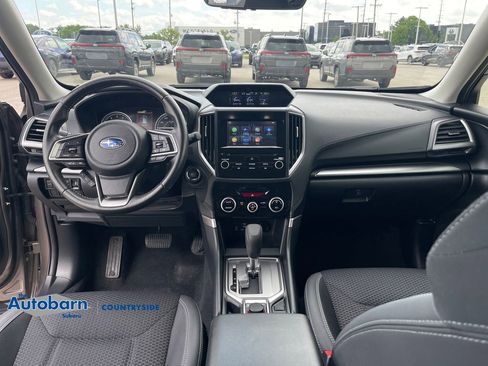 Used 2023 Subaru Forester Premium AWD/4WD image 12