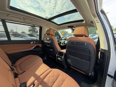 Certified 2025 BMW X7 xDrive40i w/ Premium Package AWD/4WD image 28