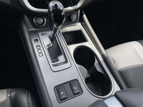 Used 2021 Nissan Murano SL w/ SL Moonroof Package FWD image 21