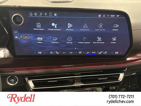 Certified 2024 Chevrolet Traverse RS w/ LPO, Floor Liner Package image 21