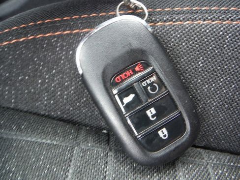 Used 2024 Honda HR-V Sport image 30