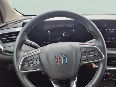 Used 2025 Buick Encore GX Preferred FWD image 9