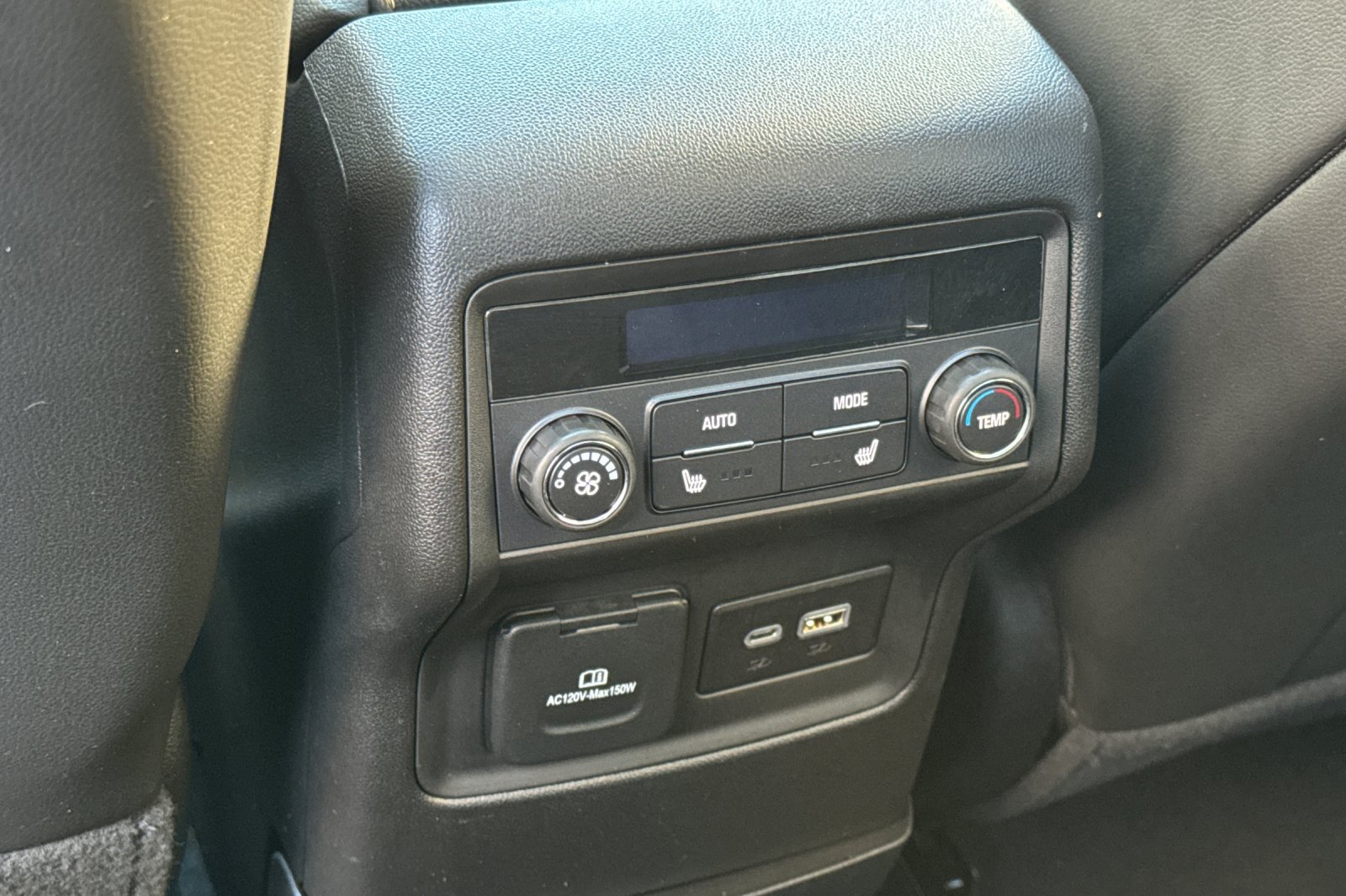 Used 2023 GMC Acadia Denali FWD image 13