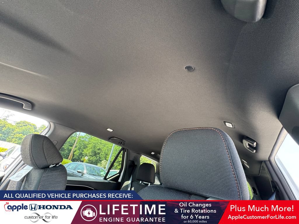 New 2026 Honda Pilot Sport image 16