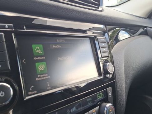 Certified 2022 Nissan Rogue Sport SL image 14