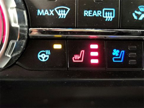 Used 2024 Ford F150 Lariat image 25