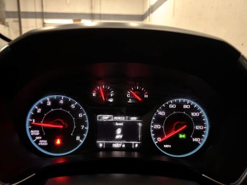 Used 2020 Chevrolet Equinox LS w/ LS Convenience Package image 33