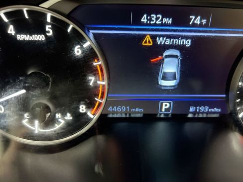 Used 2022 Nissan Altima 2.5 SR FWD image 13