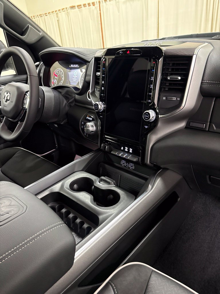 New 2027 RAM 1500 Laramie w/ Night Edition AWD/4WD image 26