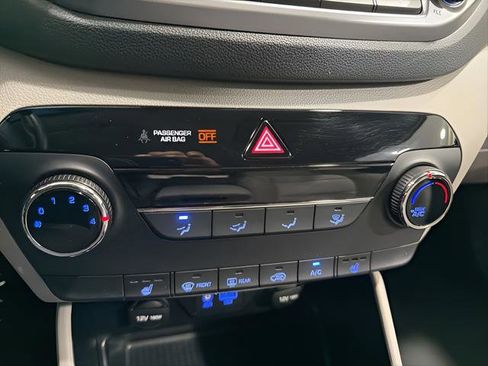 Used 2016 Hyundai Tucson Sport FWD image 22
