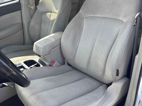 Used 2012 Subaru Outback 2.5i Premium w/ All-Weather Pkg image 8