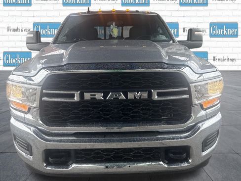 Used 2024 RAM 2500 Tradesman w/ Chrome Appearance Group AWD/4WD image 2
