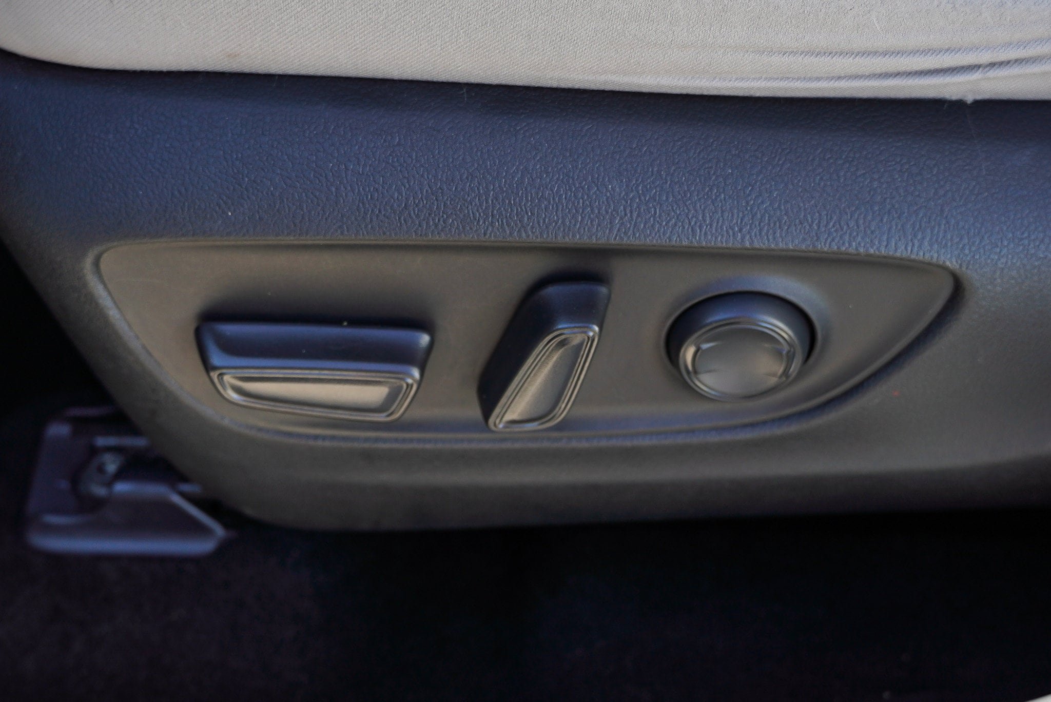 Certified 2024 Toyota RAV4 XLE AWD/4WD image 17