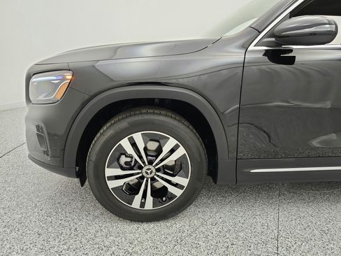 Used 2026 Mercedes-Benz GLB 250 image 18